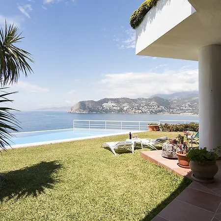 Villa El Horizonte Infinite Pool Villa
